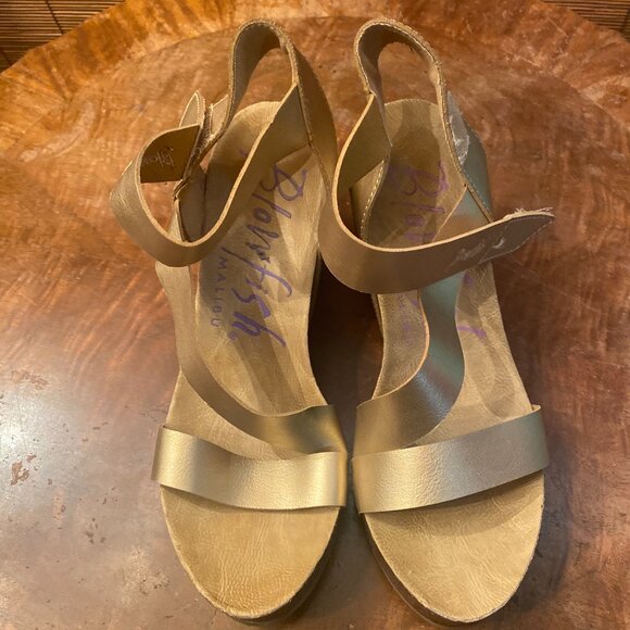Blowfish Gold Strappy Wedges Size 9 EUC - Picture 3 of 8